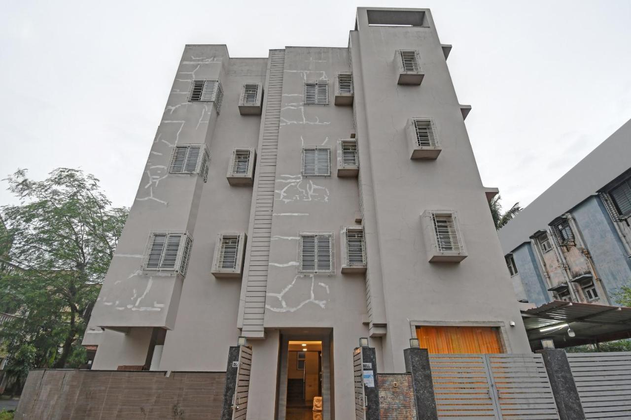 Super Townhouse Hotel All In One Near City Centre Salt Lake Salt Lake City ภายนอก รูปภาพ