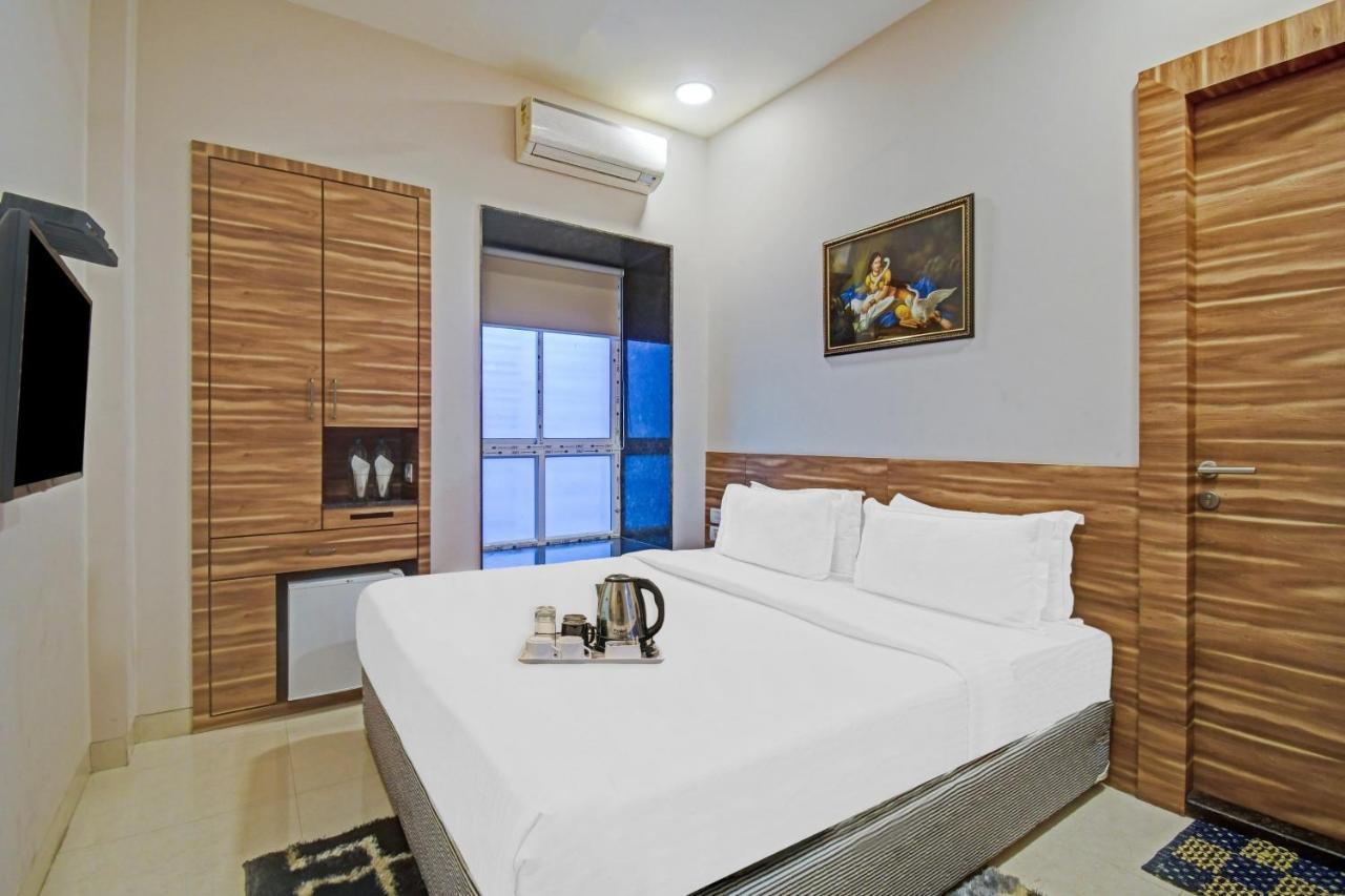 Super Townhouse Hotel All In One Near City Centre Salt Lake Salt Lake City ภายนอก รูปภาพ